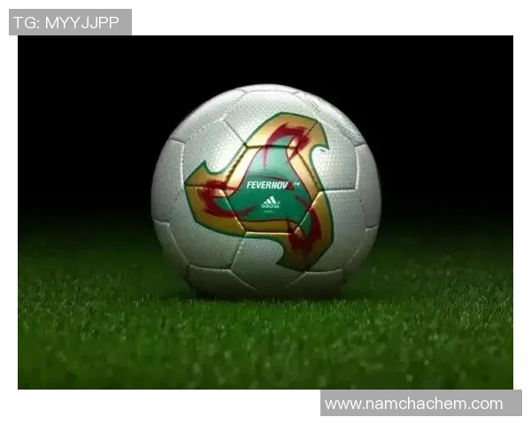 足球明星卡基尼亚的传奇之路与辉煌成就全景回顾